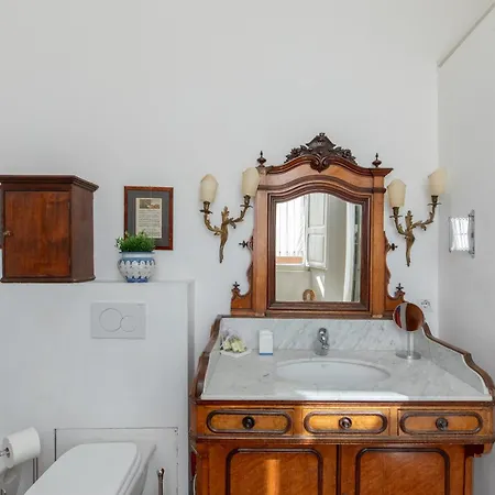 Iflat Trastevere Bright And Comfy 2 Bedroom * Ρώμη