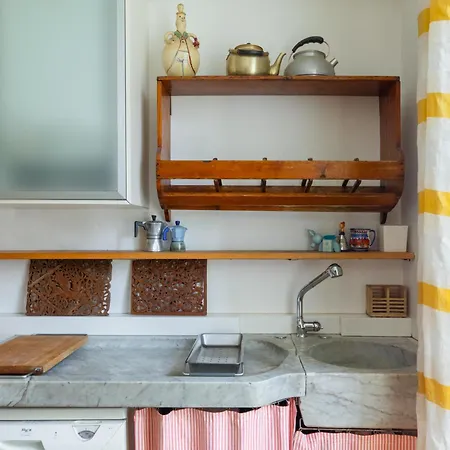 Iflat Trastevere Bright And Comfy 2 Bedroom