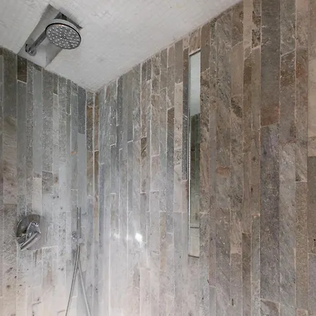 Iflat Trastevere Bright And Comfy 2 Bedroom Ρώμη